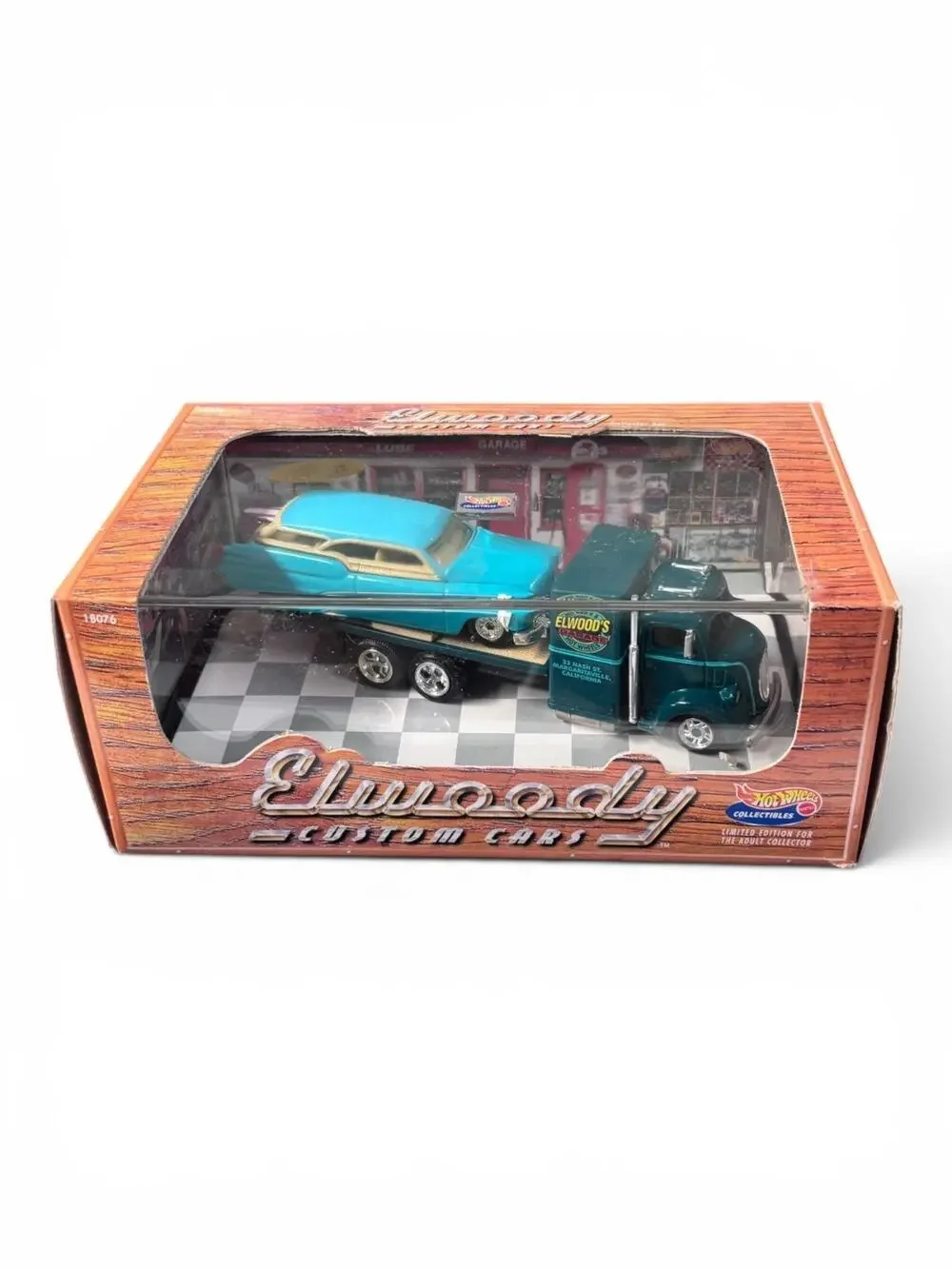 Hot Wheels Collectibles Elwoody Custom Cars 1950 Buick and Ford truck
